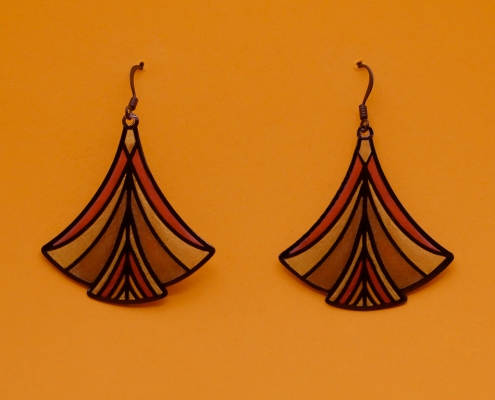 Boucles d'oreilles style Art Déco coloris rouge, or et bronze